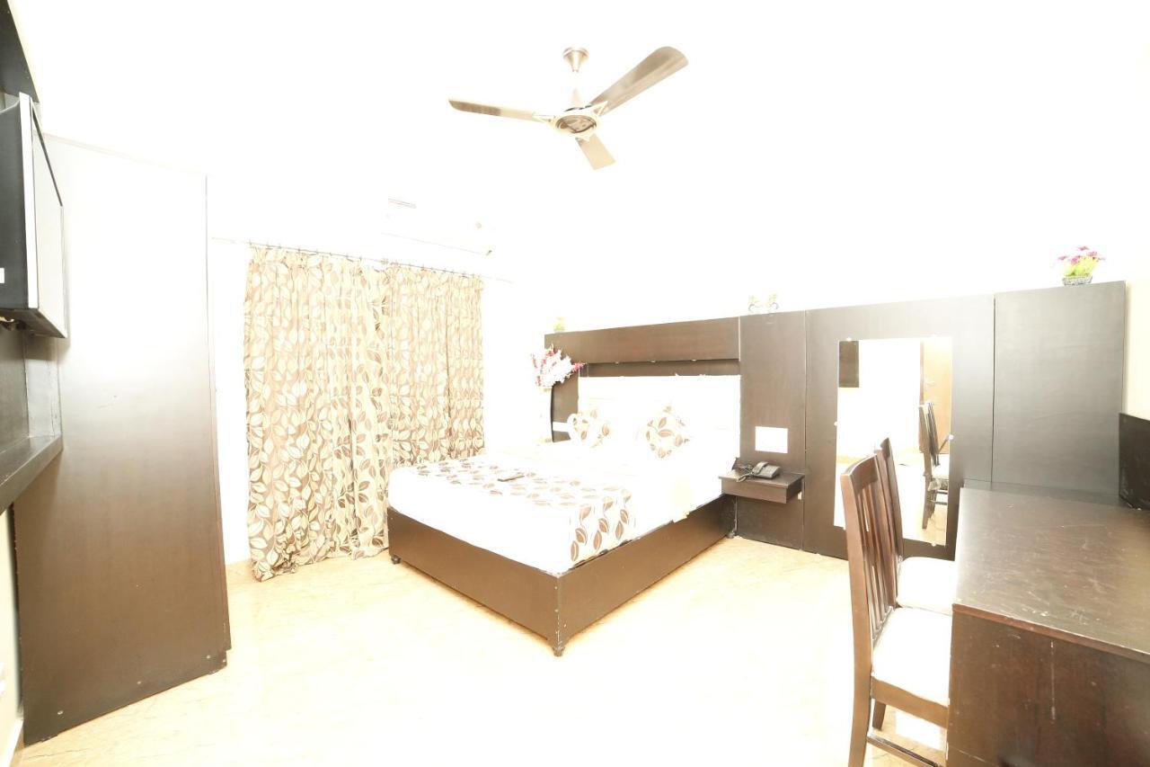 Ragavendra Hotel Rameshwaram
